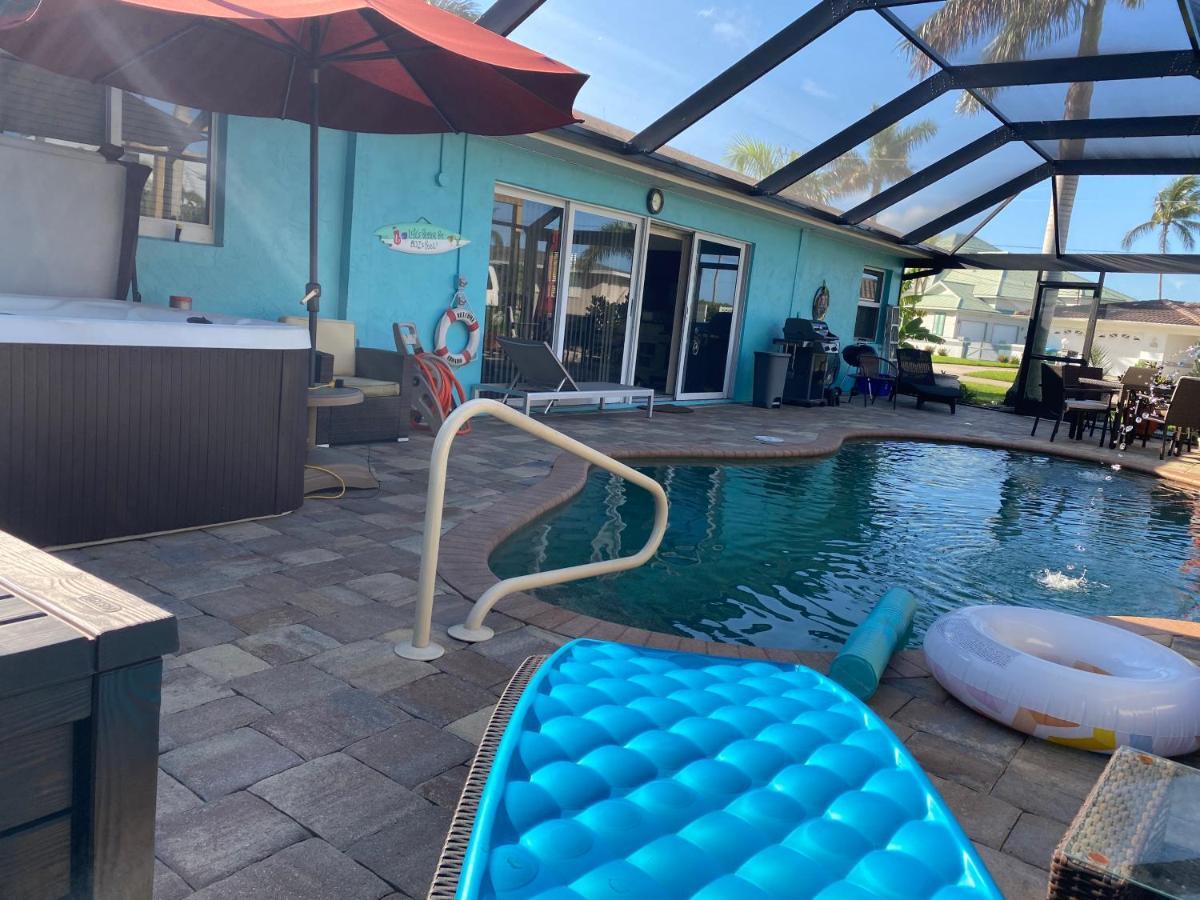 This Homestay Oasis Is The Cape'S Best Place To Stay Cape Coral Eksteriør bilde
