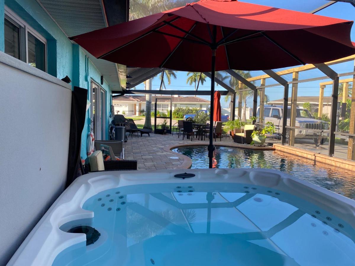 This Homestay Oasis Is The Cape'S Best Place To Stay Cape Coral Eksteriør bilde